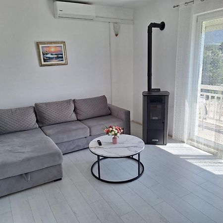 Apartment Tre Strade Baška Voda Exterior foto